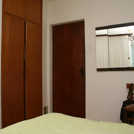 Apartman Apartments By The Sea Postira, Brac - 2870 Postira